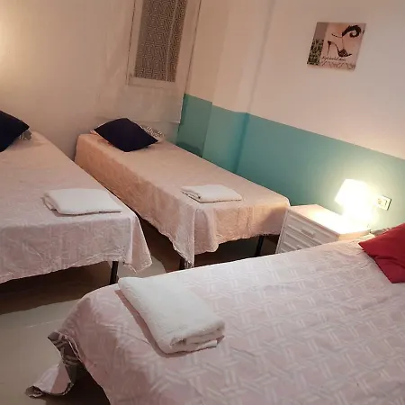 公寓 Apartamento Montesol 阿德耶